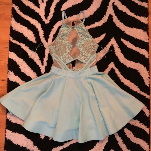 Luxxel Dress Sm - Picture 5 of 6